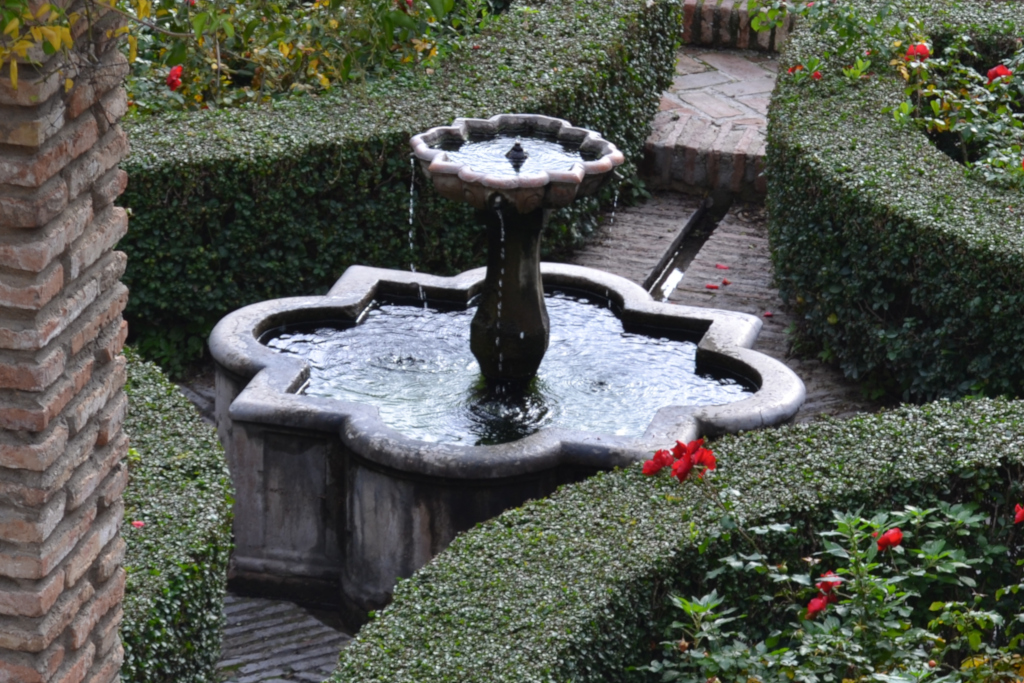 jardín con fuente